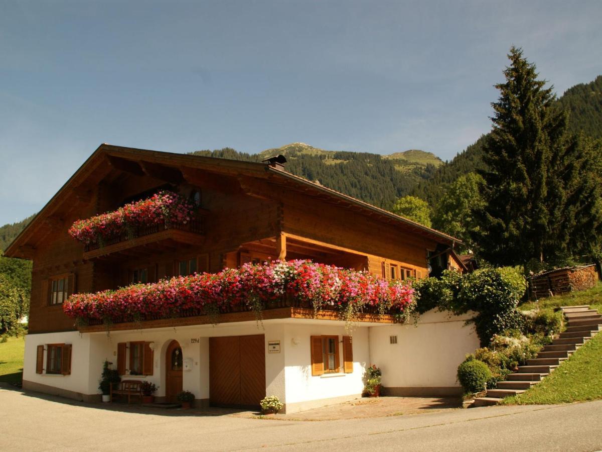 Apartment In Sankt Gallenkirch With Terrace Екстериор снимка